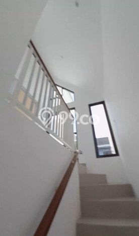 Rumah Luas Asri 2 KT Siap Huni di Lippo Karawaci Tangerang Rumah Luas Asri 2 KT Siap Huni di Lippo Karawaci Tangerang