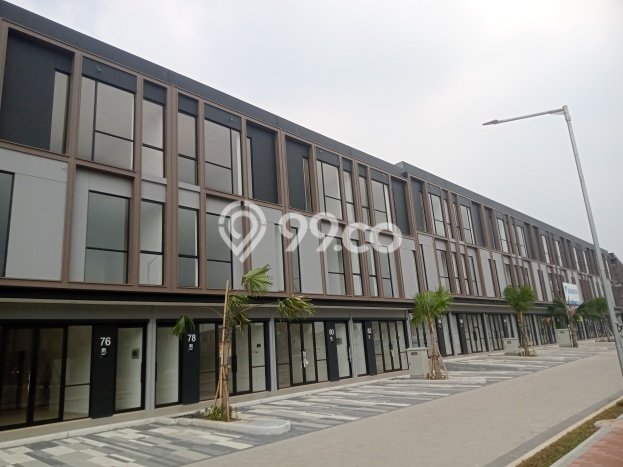 KAWASAN PREMIUM! Ruko di Legok, Luas 110m2m², Jalan Utama KAWASAN PREMIUM! Ruko di Legok, Luas 110m2m², Jalan Utama