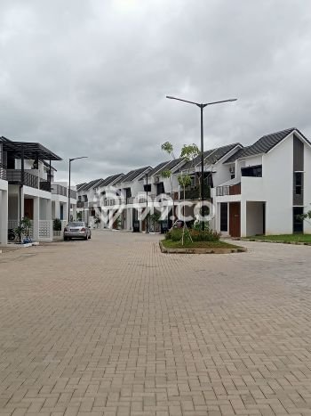 For Sale Rumah 4 Kamar Lokasi Ideal Nyaman dan Strategis di Curug For Sale Rumah 4 Kamar Lokasi Ideal Nyaman dan Strategis di Curug