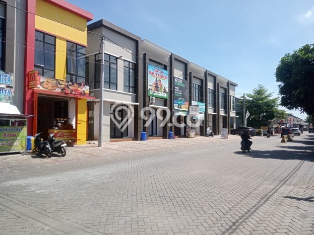 AREA BISNIS! Ruko Kawasan Curug, Luas 83m2m², Akses Utama AREA BISNIS! Ruko Kawasan Curug, Luas 83m2m², Akses Utama