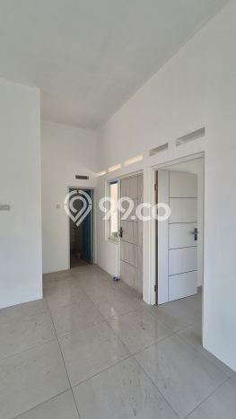 Dijual Segera Rumah 3 Kamar Tidur di Semarang Timur, Keamanan 24 Jam, Semarang Dijual Segera Rumah 3 Kamar Tidur di Semarang Timur, Keamanan 24 Jam, Semarang