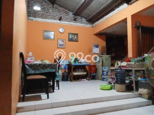 DIJUAL CEPAT! Rumah Modern area Kalibanteng Kulon, Semarang, LT 150m2m² LB 170m2m² BISA KPR! DIJUAL CEPAT! Rumah Modern area Kalibanteng Kulon, Semarang, LT 150m2m² LB 170m2m² BISA KPR!