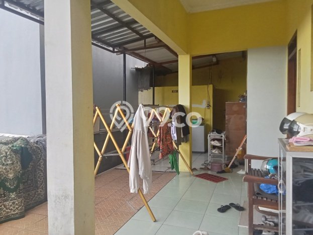 Rumah Modern 3 KT LT 302m2 di Kembang Arum Rumah Modern 3 KT LT 302m2 di Kembang Arum