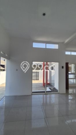 Dijual Segera Rumah 3 Kamar Tidur di Semarang Timur, Keamanan 24 Jam, Semarang Dijual Segera Rumah 3 Kamar Tidur di Semarang Timur, Keamanan 24 Jam, Semarang