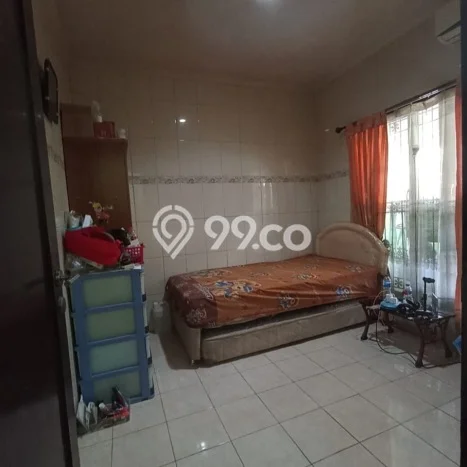 For Sale Hunian Rumah Terawat 4 Kamar di Graha Raya, Tangerang Selatan For Sale Hunian Rumah Terawat 4 Kamar di Graha Raya, Tangerang Selatan
