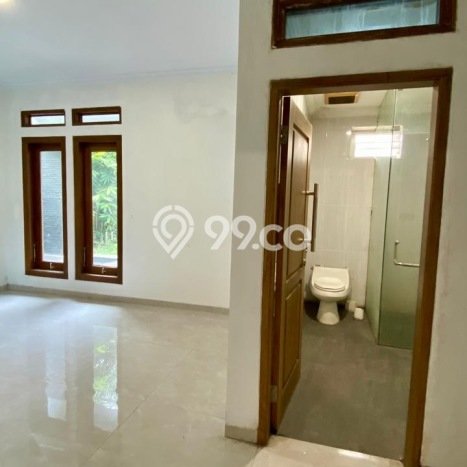 Rumah Luxury Modern Siap Huni di BSD Puspita Loka Tangerang Rumah Luxury Modern Siap Huni di BSD Puspita Loka Tangerang