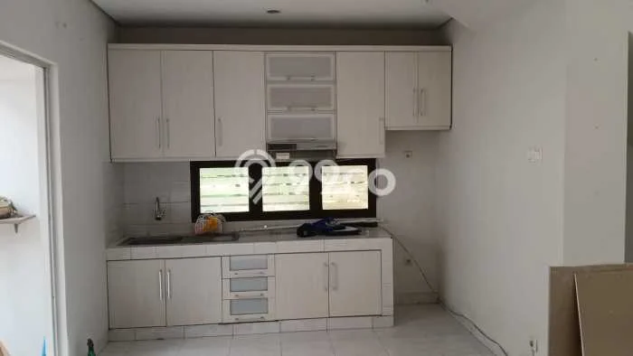 Dijual Rumah Mewah Elegan Dengan View Eksklusif di Bintaro, Tangerang Selatan Dijual Rumah Mewah Elegan Dengan View Eksklusif di Bintaro, Tangerang Selatan