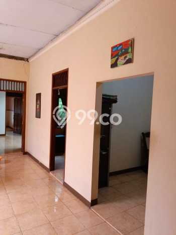 Rumah Strategis Minimalis Lb 300m2 di Pamulang, Tangerang Selatan Rumah Strategis Minimalis Lb 300m2 di Pamulang, Tangerang Selatan