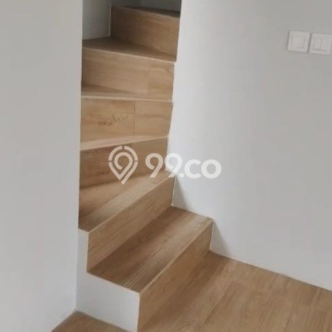 Rumah Strategis Minimalis Lb 55m2 di Serpong, Tangerang Selatan Rumah Strategis Minimalis Lb 55m2 di Serpong, Tangerang Selatan