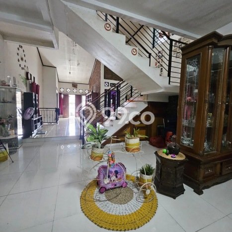 Jual Rumah Bagus Siap Huni LB 254m2 di Ciputat, Tangerang Selatan Jual Rumah Bagus Siap Huni LB 254m2 di Ciputat, Tangerang Selatan
