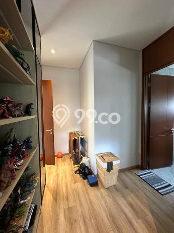 Ready to Use! Premium House LT 495m2 Desain Modern di BSD Ready to Use! Premium House LT 495m2 Desain Modern di BSD