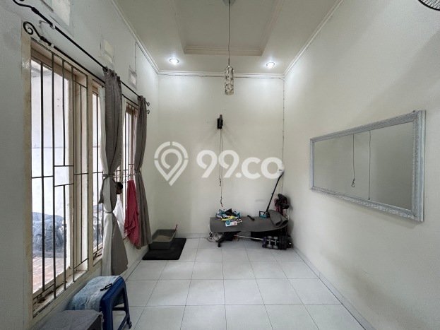 Rumah Modern 3 KT di Pejaten Jakarta Selatan Unfurnished Rumah Modern 3 KT di Pejaten Jakarta Selatan Unfurnished