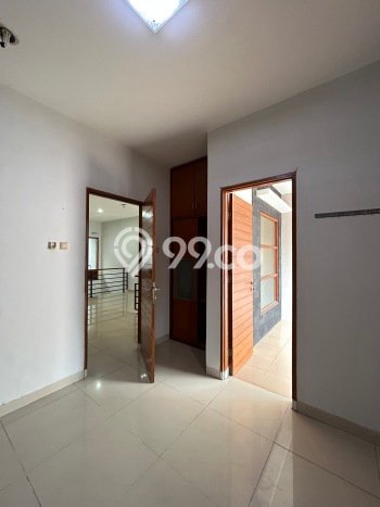 Hunian Cantik Modern Lb 142m2 di Tebet, Jakarta Selatan Hunian Cantik Modern Lb 142m2 di Tebet, Jakarta Selatan