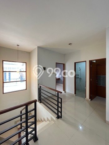 Hunian Cantik Modern Lb 142m2 di Tebet, Jakarta Selatan Hunian Cantik Modern Lb 142m2 di Tebet, Jakarta Selatan