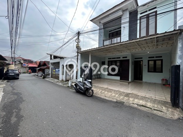 For Sale Rumah 4 Kamar Lokasi Strategis Bagus dan Strategis di Tebet For Sale Rumah 4 Kamar Lokasi Strategis Bagus dan Strategis di Tebet