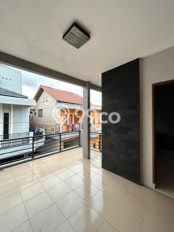 Hunian Cantik Modern Lb 142m2 di Tebet, Jakarta Selatan Hunian Cantik Modern Lb 142m2 di Tebet, Jakarta Selatan
