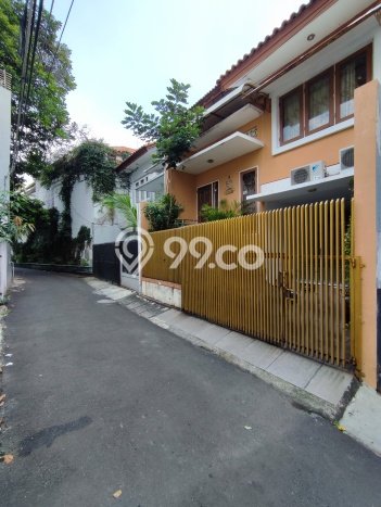 Rumah Modern Minimalis 4 Kamar Bisa Langsung Pindah di Tebet Rumah Modern Minimalis 4 Kamar Bisa Langsung Pindah di Tebet