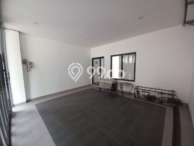 Dijual! Ruko di Guntur Jakarta Selatan LT 74m2 / LB 290m2 Kawasan Strategis Dijual! Ruko di Guntur Jakarta Selatan LT 74m2 / LB 290m2 Kawasan Strategis