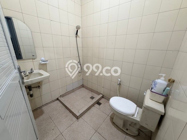 Dijual Rumah Premium dengan Fasilitas Sekitar Komplit di Tebet, Jakarta Selatan Dijual Rumah Premium dengan Fasilitas Sekitar Komplit di Tebet, Jakarta Selatan