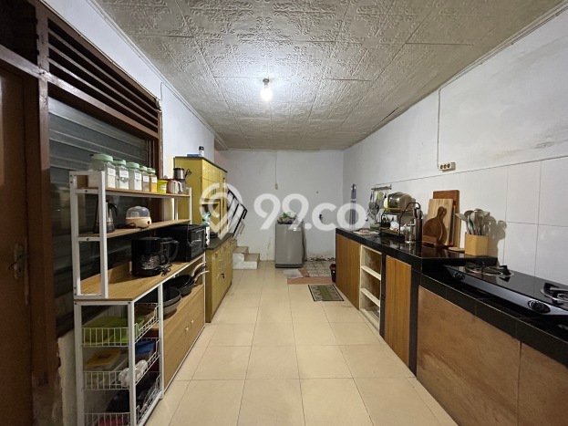Siap Huni Hunian Elit 5 Kamar di Tebet Dekat ke Mana Pun Siap Huni Hunian Elit 5 Kamar di Tebet Dekat ke Mana Pun