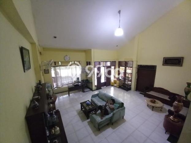 Dijual Hunian Mewah dengan Fasilitas Sekitar Komplit di Duren Sawit, Jakarta Timur Dijual Hunian Mewah dengan Fasilitas Sekitar Komplit di Duren Sawit, Jakarta Timur