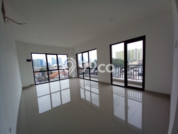 Dijual! Ruko di Setiabudi Jakarta Selatan LT 40m2 / LB 150m2 Kawasan Strategis Dijual! Ruko di Setiabudi Jakarta Selatan LT 40m2 / LB 150m2 Kawasan Strategis
