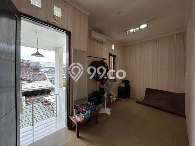 Rumah Modern 3 KT di Pejaten Jakarta Selatan Unfurnished Rumah Modern 3 KT di Pejaten Jakarta Selatan Unfurnished