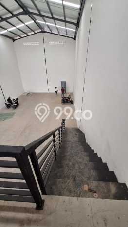 Unit Gudang disewakan di Legok Tangerang dengan LT 360m2 / LB 270m2 Unit Gudang disewakan di Legok Tangerang dengan LT 360m2 / LB 270m2