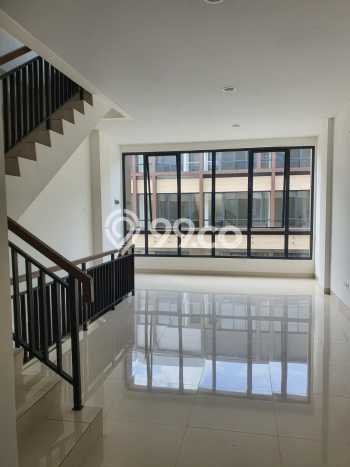 Ruko Dijual di Prime Area Tangerang Luas 126m2 Ruko Dijual di Prime Area Tangerang Luas 126m2