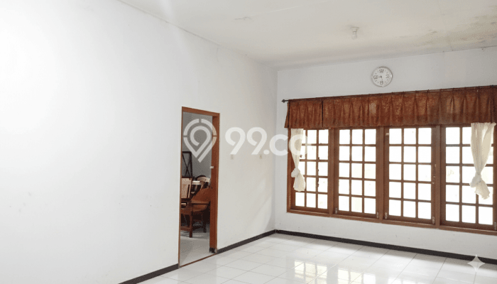 Dijual Cepat Rumah Bagus Siap Huni LB 250m2 di Magelang Tengah, Magelang Dijual Cepat Rumah Bagus Siap Huni LB 250m2 di Magelang Tengah, Magelang
