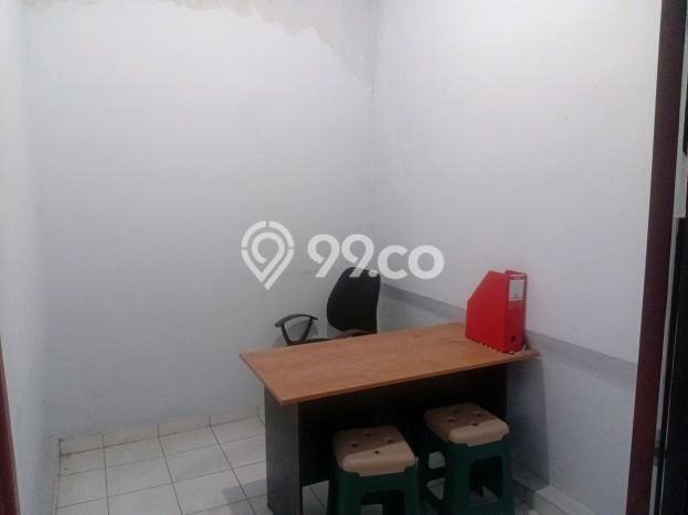 Dijual Ruko di Salam, Luas 128m², Area Berkembang, Jalan Utama Dijual Ruko di Salam, Luas 128m², Area Berkembang, Jalan Utama