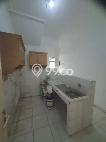 Sewa Rumah Murah di Kemanggisan Jakarta Barat dengan 4 KT Sewa Rumah Murah di Kemanggisan Jakarta Barat dengan 4 KT