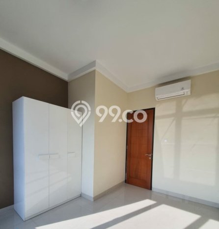 Jarang Ada! Rumah Kontrakan 4 Kamar Nyaman Siap Huni Duren Tiga Jarang Ada! Rumah Kontrakan 4 Kamar Nyaman Siap Huni Duren Tiga