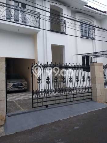 Hunian Super Mewah dengan Akses Paling Strategis di Pondok Indah, Jakarta Selatan Hunian Super Mewah dengan Akses Paling Strategis di Pondok Indah, Jakarta Selatan