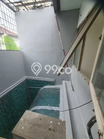Sewa Rumah Murah di Kemanggisan Jakarta Barat dengan 4 KT Sewa Rumah Murah di Kemanggisan Jakarta Barat dengan 4 KT