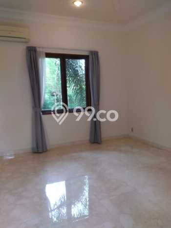Hunian Ideal dengan LT 750m2 & LB 500m2 Disewakan di Kemang Hunian Ideal dengan LT 750m2 & LB 500m2 Disewakan di Kemang