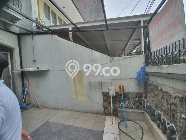 Sewa Rumah Murah di Kemanggisan Jakarta Barat dengan 4 KT Sewa Rumah Murah di Kemanggisan Jakarta Barat dengan 4 KT