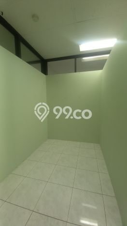 Unit Kantor Dijual di Jakarta Barat LT 1000m2 & LB 2000m2 Unit Kantor Dijual di Jakarta Barat LT 1000m2 & LB 2000m2