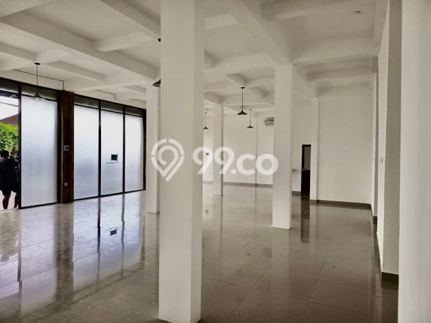 FOR RENT! Ruko di canggu Cocok untuk Bisnis 160m2 FOR RENT! Ruko di canggu Cocok untuk Bisnis 160m2