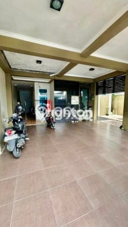Rumah Minimalis 4 Kamar LT 145m2 di Damai Rumah Minimalis 4 Kamar LT 145m2 di Damai