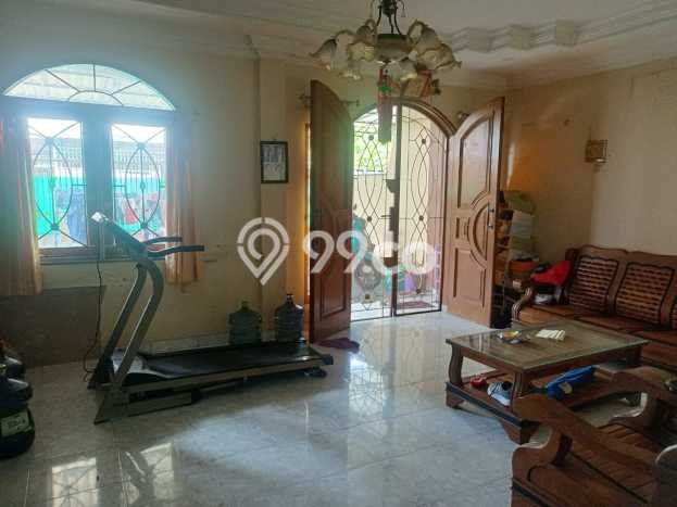 Dijual Hunian Rumah Terawat 3 KT di Taman Palem, Jakarta Barat Dijual Hunian Rumah Terawat 3 KT di Taman Palem, Jakarta Barat