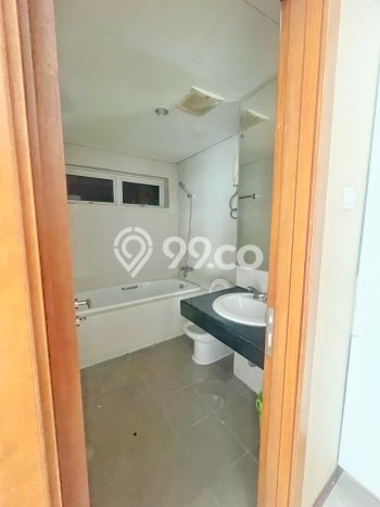 Disewakan Cepat! Unit Apartemen Hemat di Pluit, Jakarta Utara 3 Kamar Tidur dan 2 Kamar Mandi Disewakan Cepat! Unit Apartemen Hemat di Pluit, Jakarta Utara 3 Kamar Tidur dan 2 Kamar Mandi
