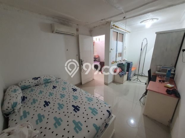 Rumah Strategis Modern Lb 135m2 di Cengkareng, Jakarta Barat Rumah Strategis Modern Lb 135m2 di Cengkareng, Jakarta Barat