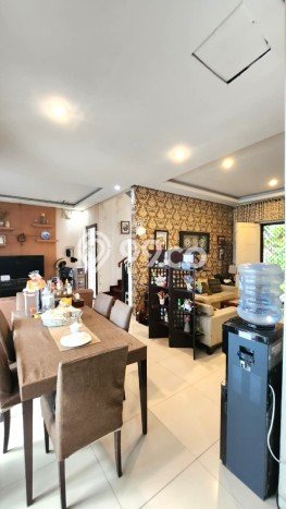 For Sale Rumah Elit Exclusive di Cakung, Jakarta Timur For Sale Rumah Elit Exclusive di Cakung, Jakarta Timur