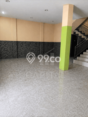 Komersial Disewa di Bandung dengan LB 200m2 Area Komersial Ramai Komersial Disewa di Bandung dengan LB 200m2 Area Komersial Ramai