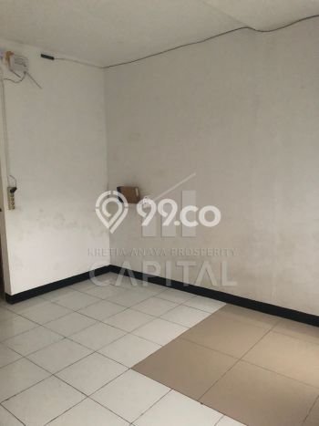 Disewakan! Rumah 2 Kamar Tidur &
1 Kamar Mandi di Cibaduyut, Bandung Disewakan! Rumah 2 Kamar Tidur &
1 Kamar Mandi di Cibaduyut, Bandung