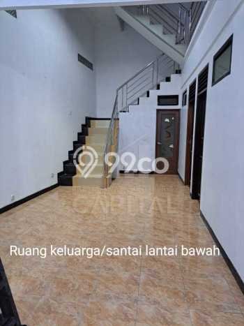Rumah sewa siap pakai 5 Kamar Tidur di Buah Batu, Bandung Rumah sewa siap pakai 5 Kamar Tidur di Buah Batu, Bandung