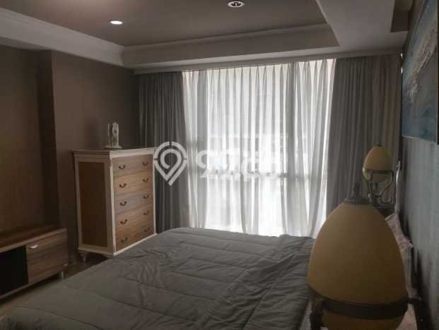 Hunian Strategis 159m2 di Kemang Jakarta Selatan 2 KT Hunian Strategis 159m2 di Kemang Jakarta Selatan 2 KT