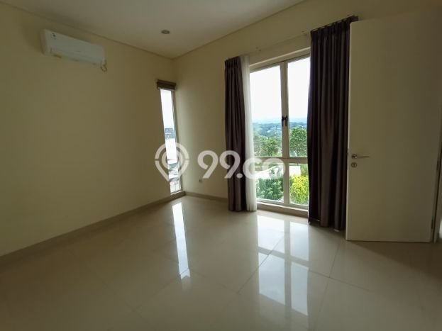 Rumah Mewah LB 220m2 Siap Huni Desain Elegan di Sentul City, Bogor Rumah Mewah LB 220m2 Siap Huni Desain Elegan di Sentul City, Bogor