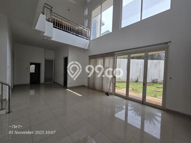 Rumah Mewah LB 300m2 Siap Huni Desain Elegan di Kemang Pratama, Bekasi Rumah Mewah LB 300m2 Siap Huni Desain Elegan di Kemang Pratama, Bekasi